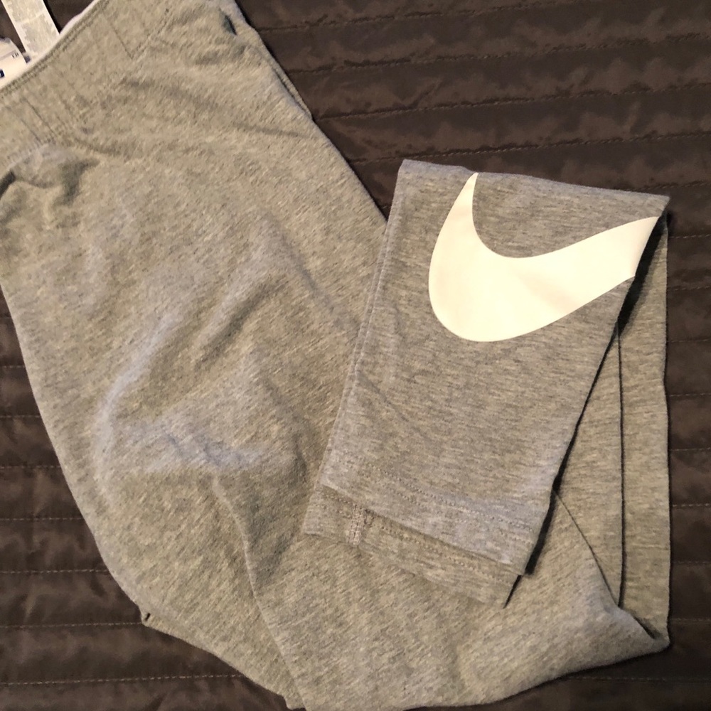 Nike leggings